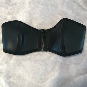 Triangl Zipper Bikini top